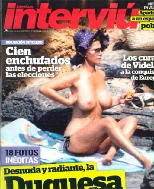 El primer número salió a la venta la semana del 22 de mayo de 1976 con la imagen de una mujer desconocida