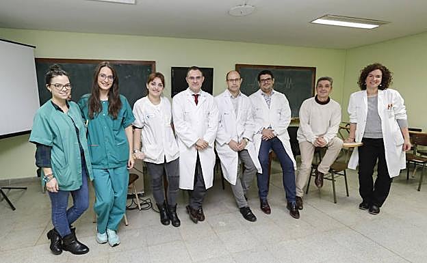 Parte del equipo del servicio de Psiquiatría, en el Clínico. La plantilla total está formada por unas 140 personas de diferentes especialidades. 