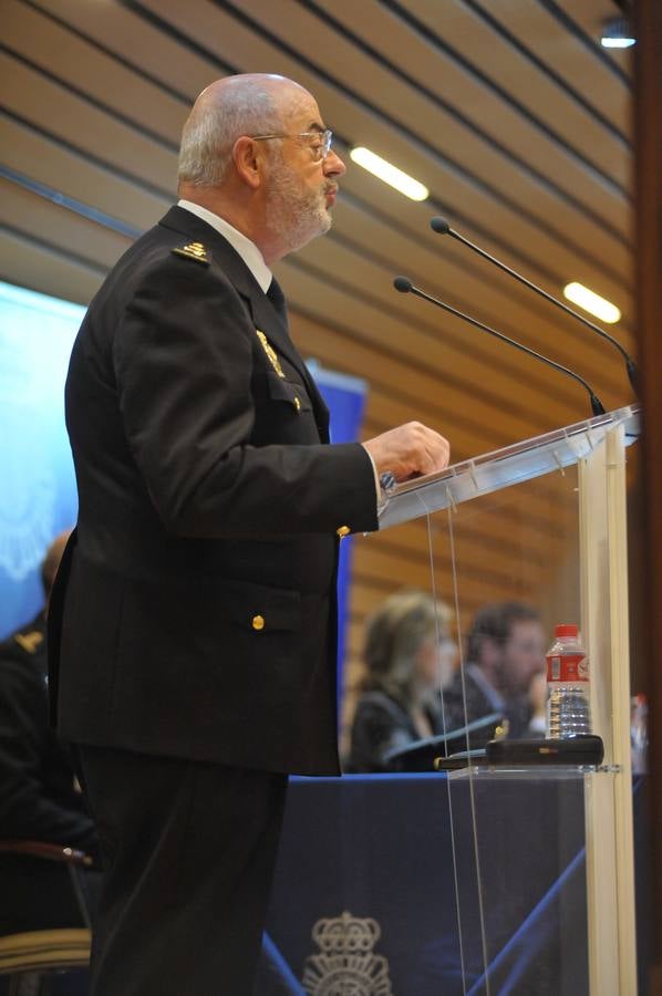 Valladolid celebra el 194 aniversario de la Policía Nacional