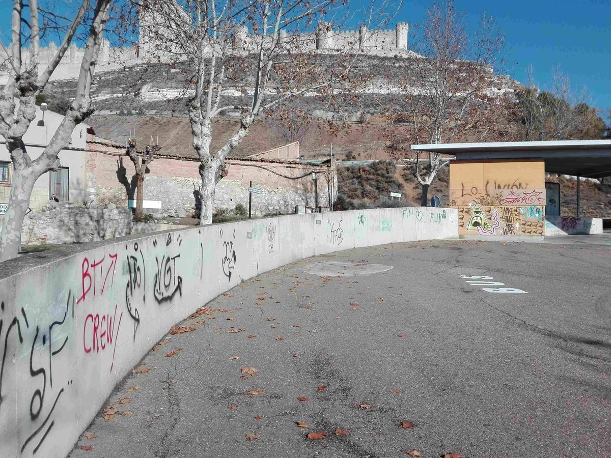 El Ayuntamiento anima a los afectados por este tipo de actos vandálicos a que denuncien los hechos