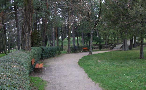 Parque del cementerio de Segovia. 