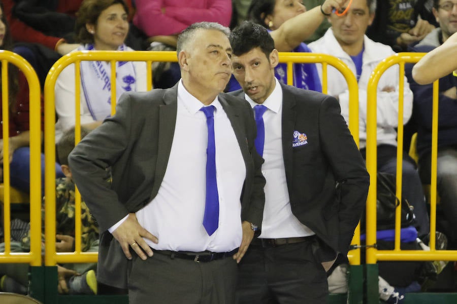 Una canasta de Laura Nicholls a escasos segundos para el final del partido le dio al equipo salmantino una importante victoria en la Euroliga que le permite seguir en la lucha por entrar en los cuartos de final