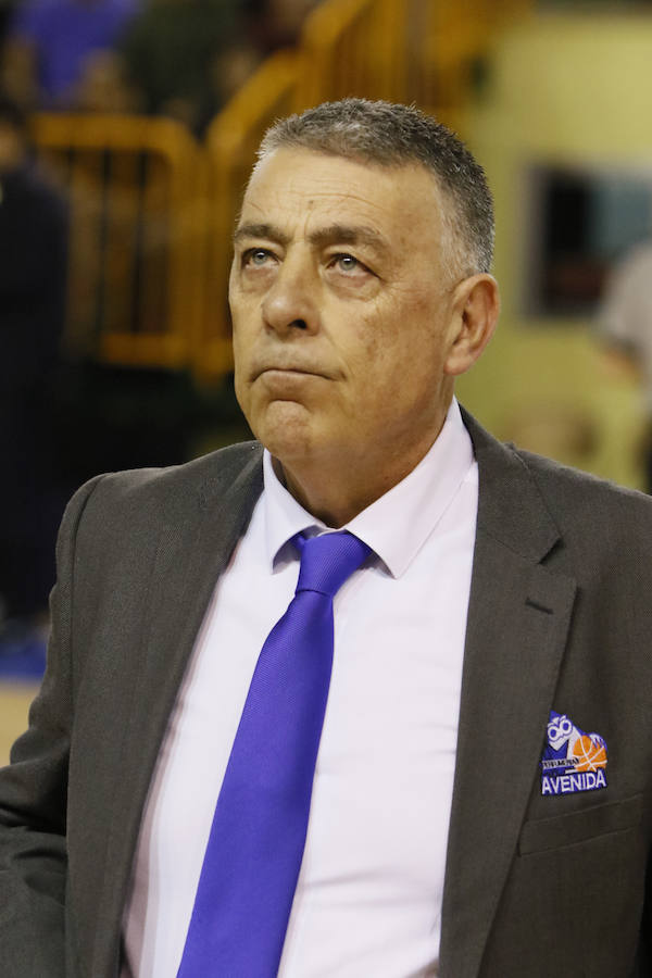 Una canasta de Laura Nicholls a escasos segundos para el final del partido le dio al equipo salmantino una importante victoria en la Euroliga que le permite seguir en la lucha por entrar en los cuartos de final