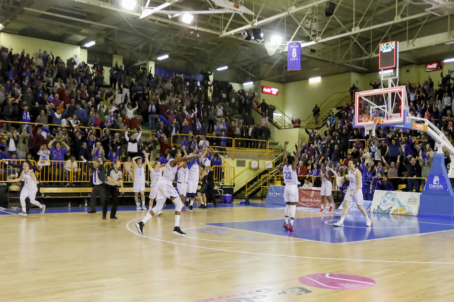 Una canasta de Laura Nicholls a escasos segundos para el final del partido le dio al equipo salmantino una importante victoria en la Euroliga que le permite seguir en la lucha por entrar en los cuartos de final