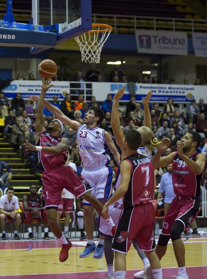 Derrota del Carramimbre Ciudad Valladolid ante el CB Clavijo (87-92)