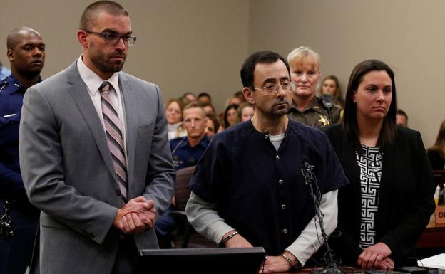 Larry Nassar, en un tribunal de Míchigan.