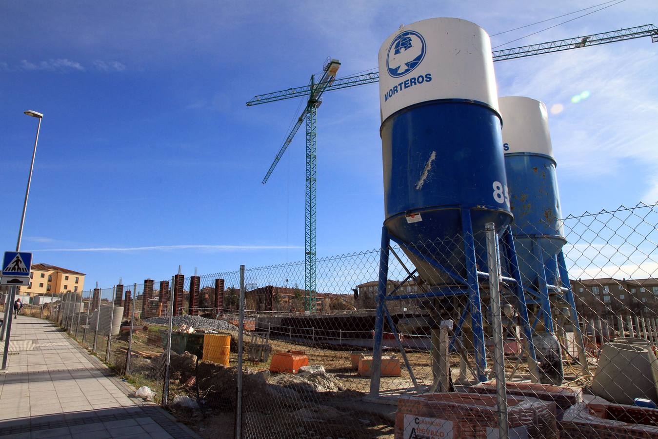 Será un edificio de tres plantas, más una bajo rasante, y en una primera fase se reubicarán los diez juzgados hoy diseminados por la ciudad