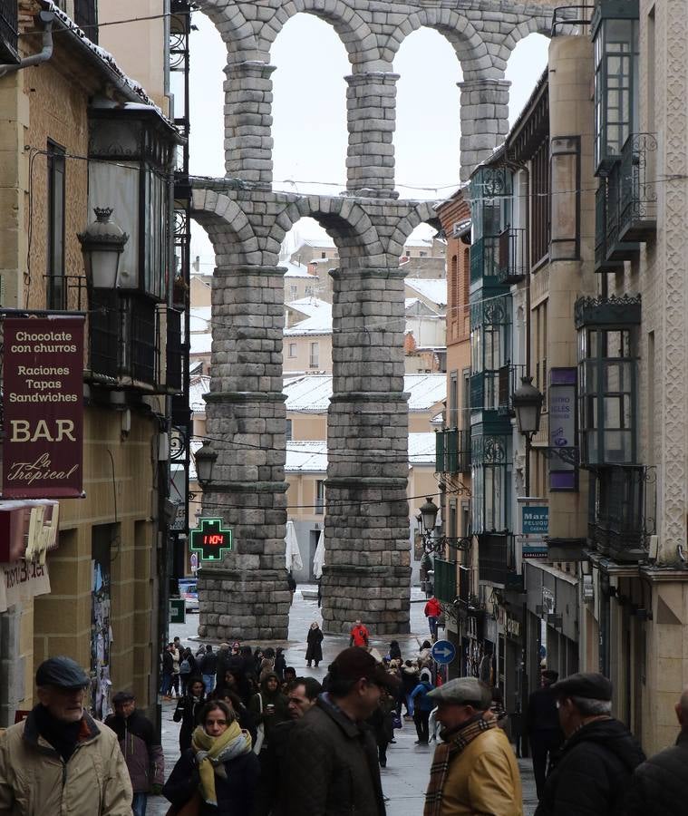 Vuelve la nieve a Segovia