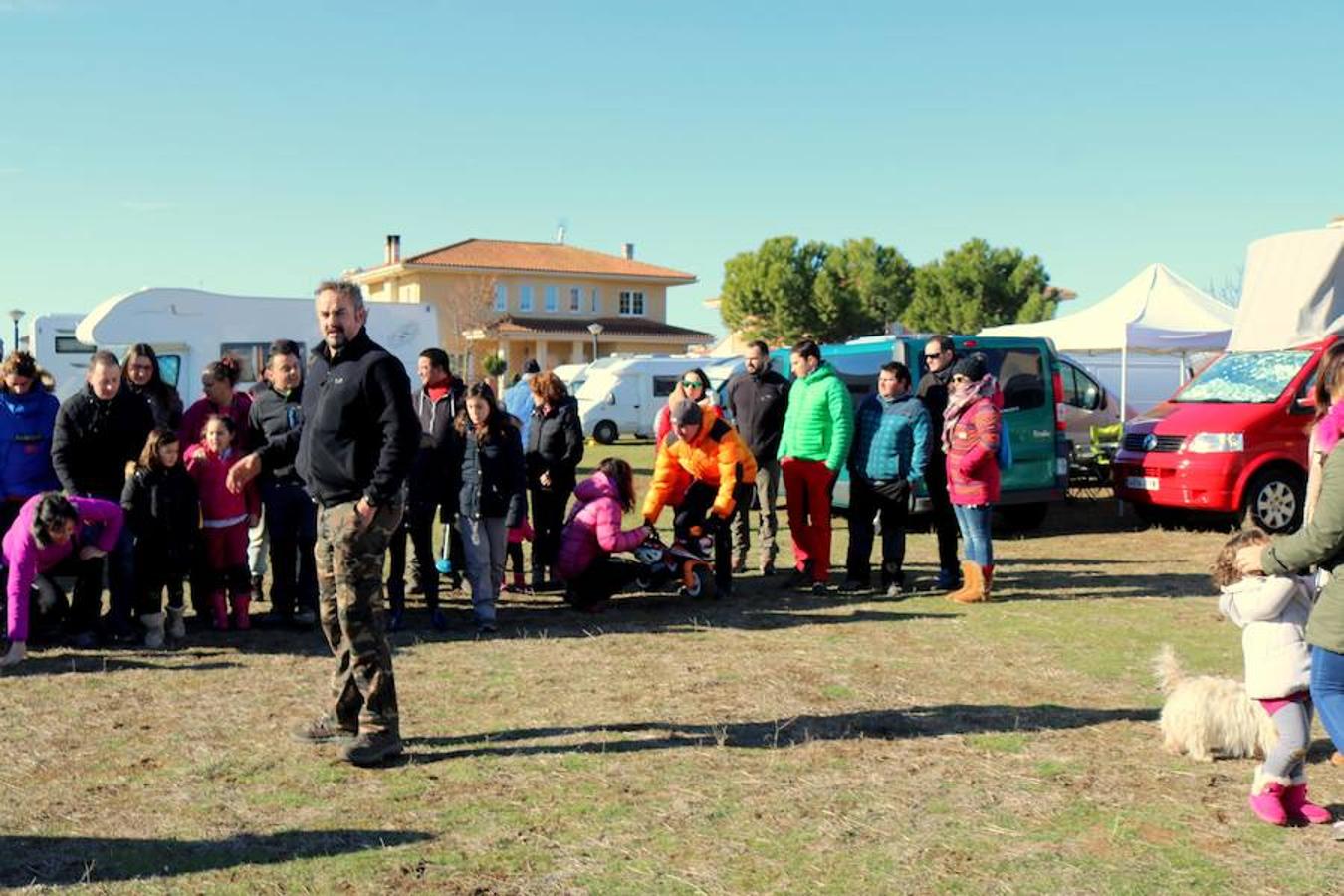 Concentración de furgonetas camper en Torquemada