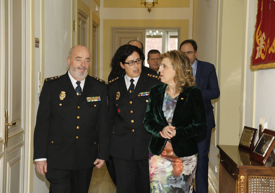 Toma de posesión de la comisaria de la Policía Nacional