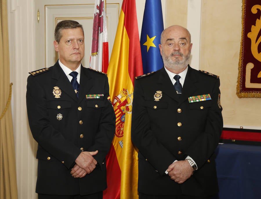 Toma de posesión de la comisaria de la Policía Nacional