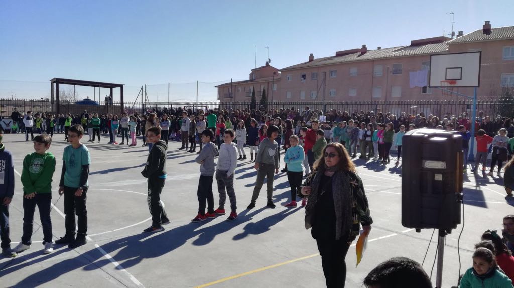 Celebración del Día de la Paz en Tordesillas.