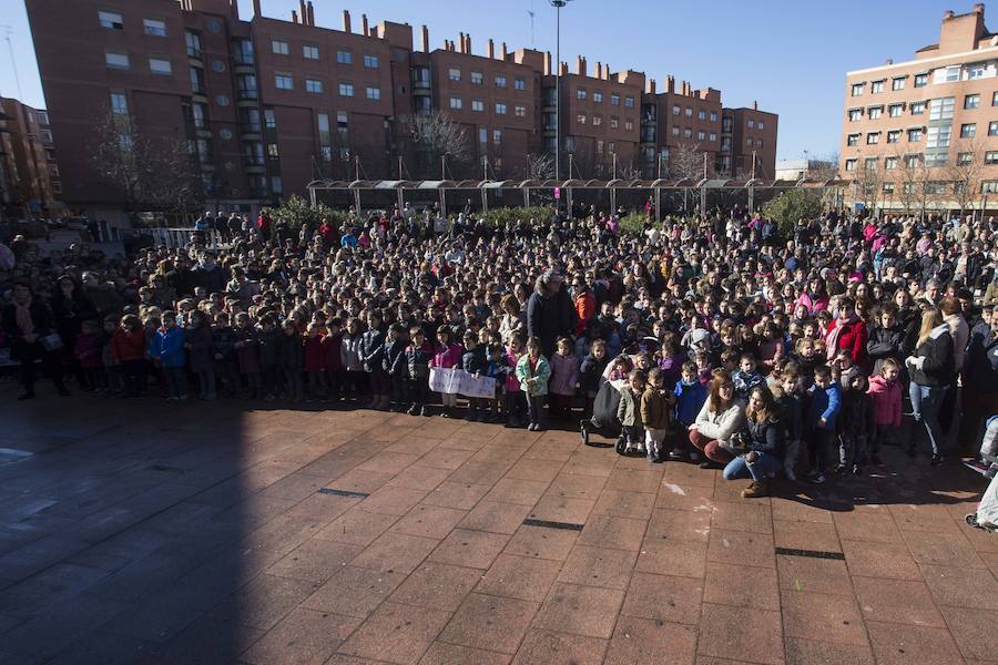 Celebración en Valladolid del Día de la Paz.