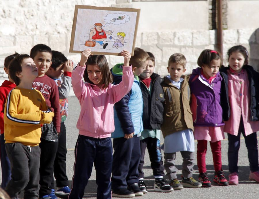 Celebración del Día de la Paz en Cuéllar.