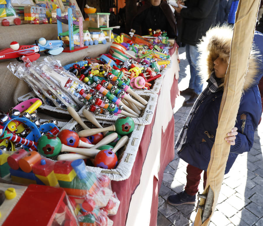 Palencia vive su Mercado Tradicional de las Candelas