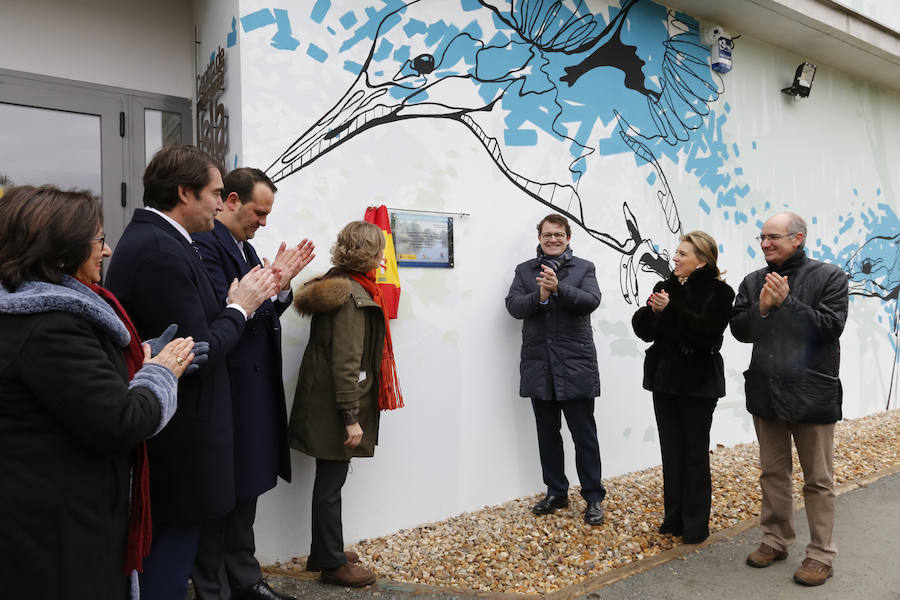 La ministra de Agricultura y Pesca, Alimentación y Medio Ambiente, Isabel García Tejerina, visitó esta mañana el parque fluvial de la Aldehuela, en Salamanca, y la Isla del Soto. 