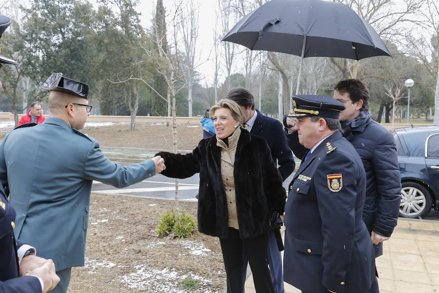 La ministra de Agricultura y Pesca, Alimentación y Medio Ambiente, Isabel García Tejerina, visitó esta mañana el parque fluvial de la Aldehuela, en Salamanca, y la Isla del Soto. 