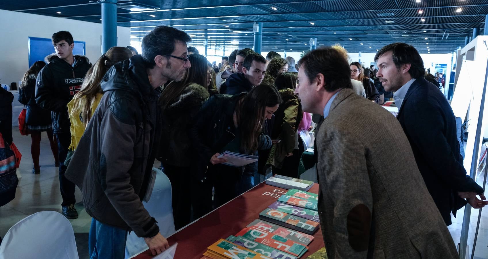El certamen se dirige a estudiantes de bachillerato, padres y educadores interesados en recibir de forma personalizada consejos que orienten a los alumnos de una manera más certera sobre su elección de grado