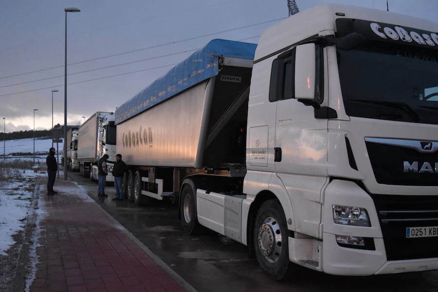 Camiones retenidos este miércoles por la tarde en Aguilar