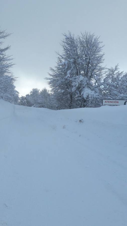 De Panderruedas a Valdeón bajo un manto de nieve