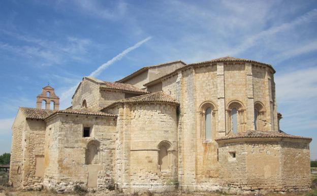 Vista del Monasterio de Palazuelos antes de ser restaurado. 