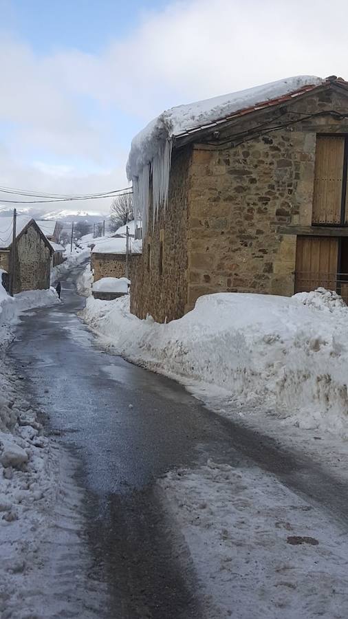 Deja de nevar en Palencia, pero la nieve tardará en marcharse