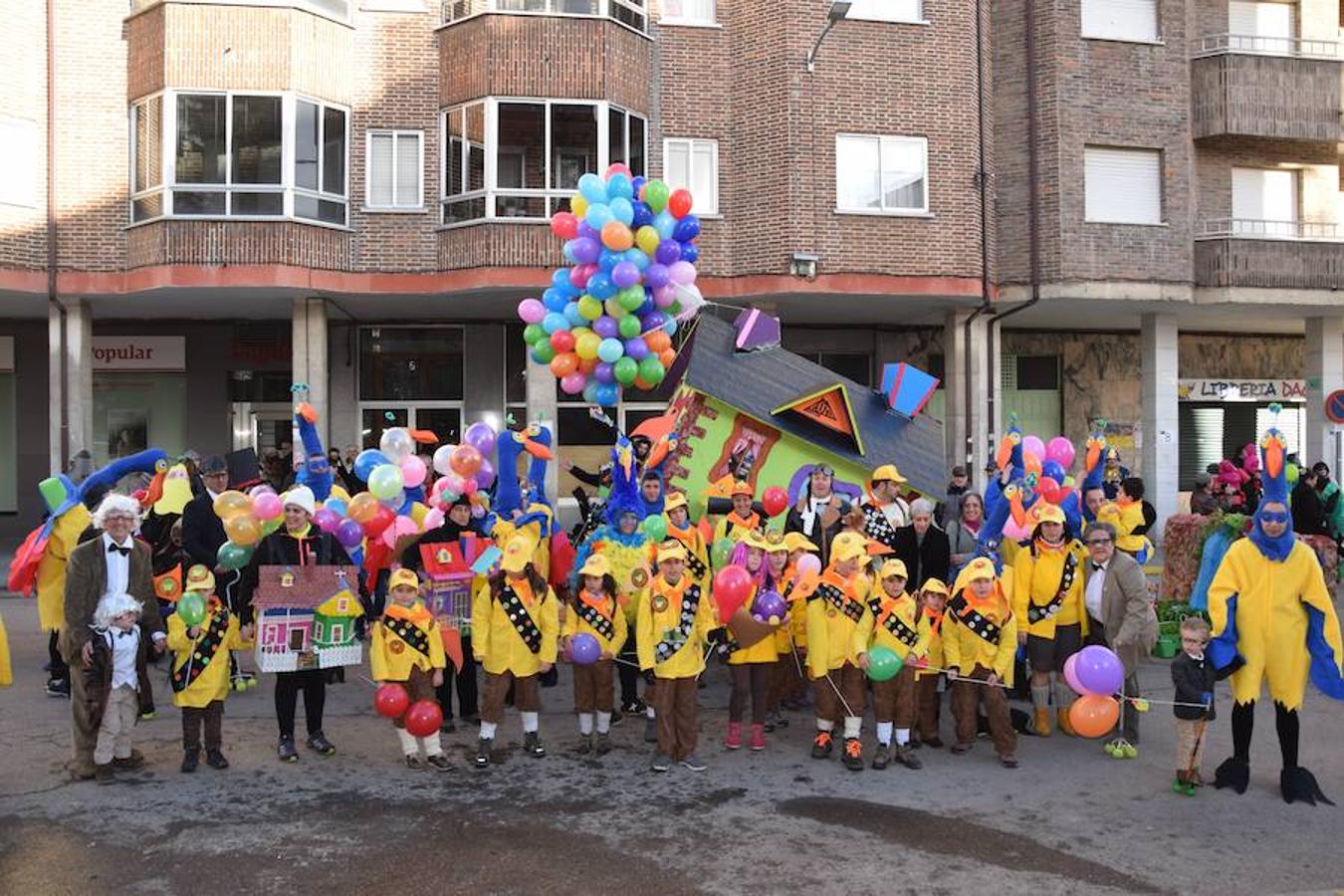 Guardo se disfraza en un multitudinario carnaval