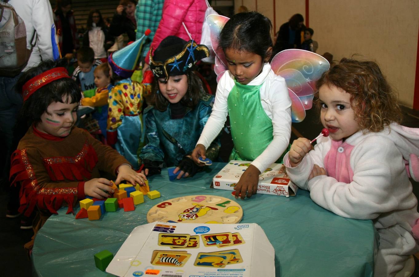 La segunda fiesta infantil cierra el carnaval de Cuéllar