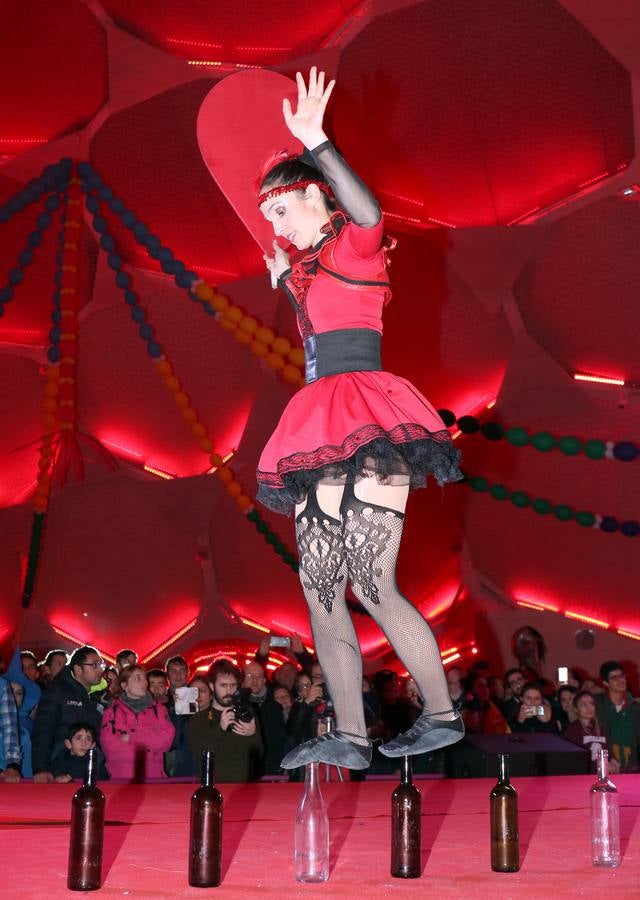 Espectáculo del entierro de la sardina en la Cúpula del Milenio de Valladolid