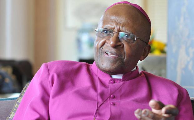 El exobispo sudafricano Desmond Tutu.
