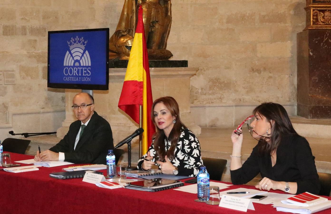 Reunión de la Mesa y Junta de Portavoces de las Cortes en el Colegio San Gregorio de Valladolid