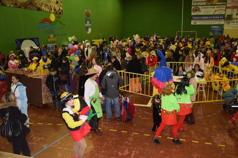 Velilla del Río Carrión celebra un aplazado carnaval