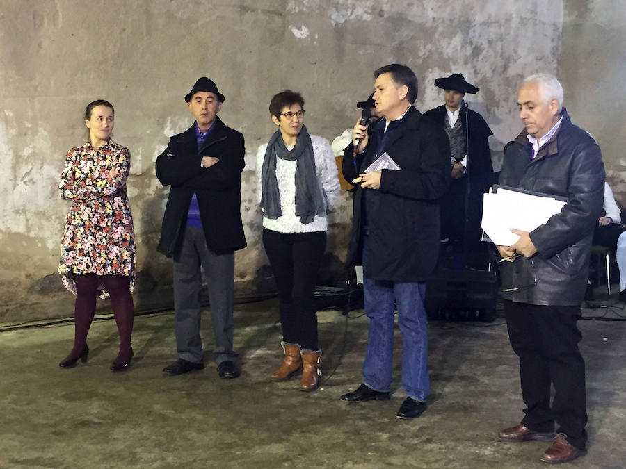 Los familiares y los enfermos afectados por la enfermedad Niemann-Pick no están solos. A pesar de ser una afección neurológica que no tiene ni cura ni tratamiento, cuentan con el apoyo incondicional de sus seres queridos. 