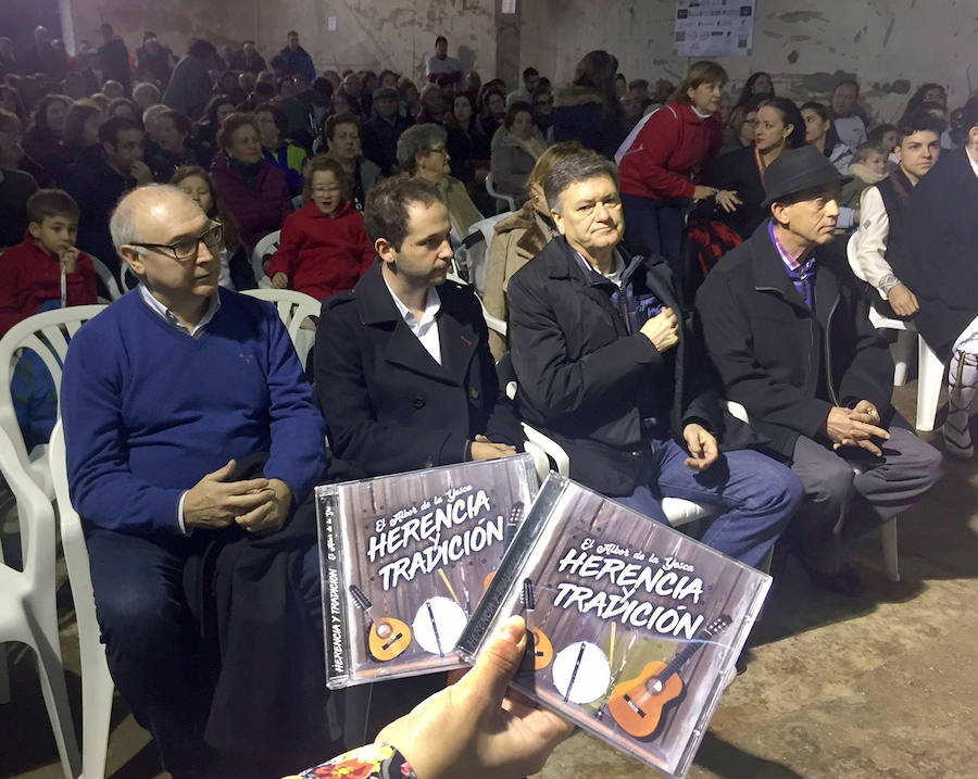 Los familiares y los enfermos afectados por la enfermedad Niemann-Pick no están solos. A pesar de ser una afección neurológica que no tiene ni cura ni tratamiento, cuentan con el apoyo incondicional de sus seres queridos. 
