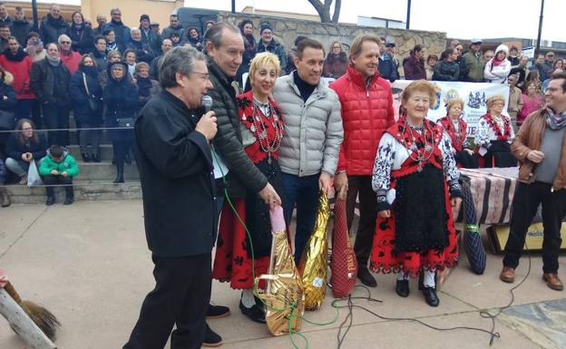 Paco Buyo o Schuster se encontraban entre los invitados a la Matanza Arriega celebrada ayer en Guijuelo.