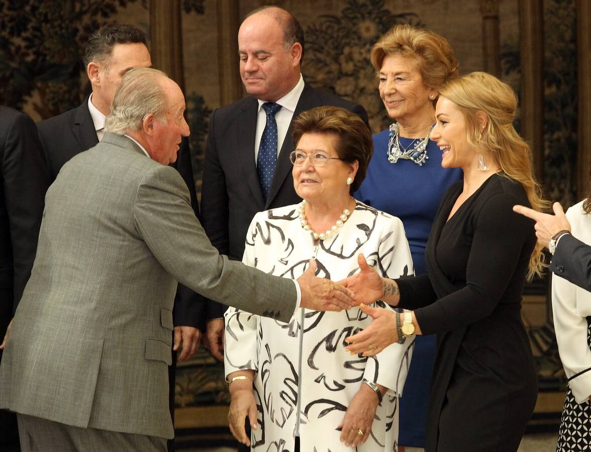 Fotos: Lydia Valentín recibe el Premio Nacional del Deporte 2016 de manos de la reina Letizia