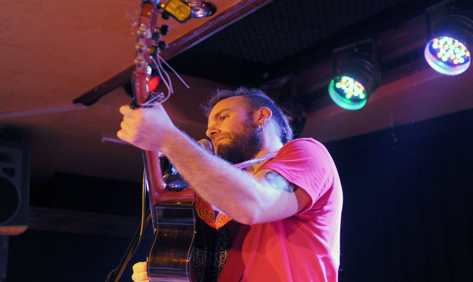 Concierto de El Niño de la Hipoteca en la sala Porta Caeli de Valladolid