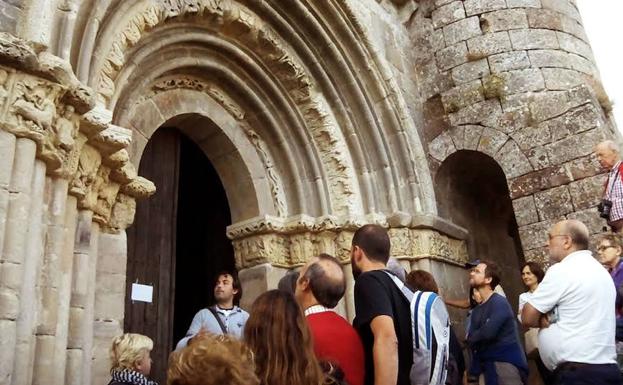 Visita a Santa Cecilia en Vallespinoso. 