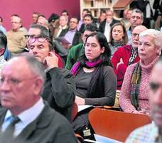 Regantes palentinos, en la reunión en Valladolid. 