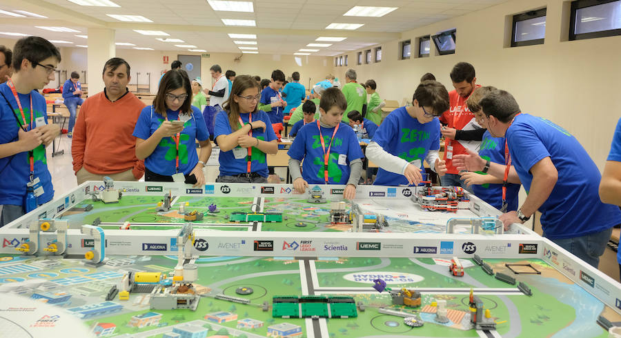 Fotos: Torneo First Lego en Valladolid