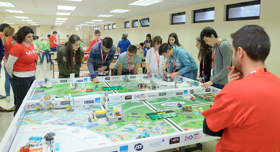 Fotos: Torneo First Lego en Valladolid