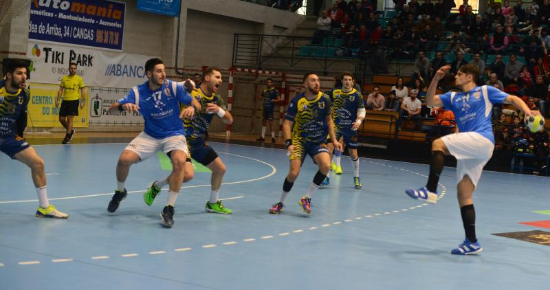 Fotos: Balonman Cangas Frigoríficos do Morrazo 21 - 30 Recoletas Atlético Valladolid