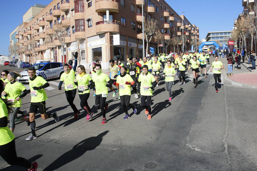 Unos 800 participantes acuden a la carrera en favor de la Asociación de Enfermedades Raras de Castilla y León