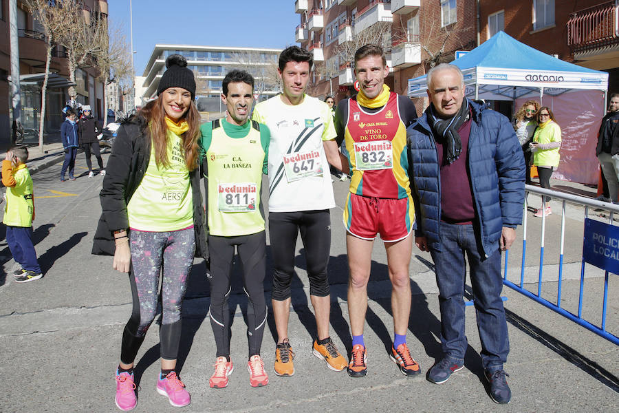 Unos 800 participantes acuden a la carrera en favor de la Asociación de Enfermedades Raras de Castilla y León
