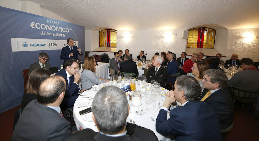 Fotos: Foro Económico con Lorenzo Amor