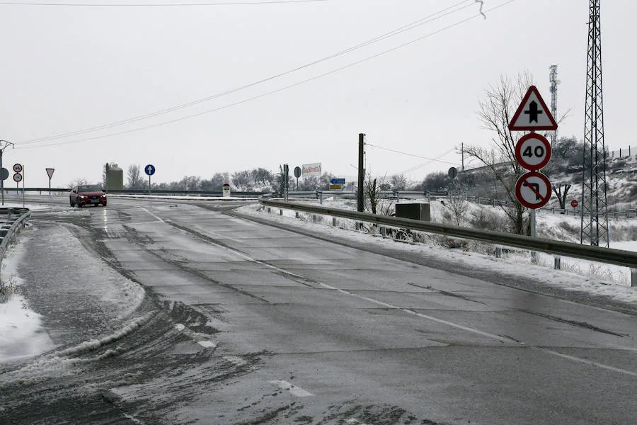 Fotos: Imágenes nevadas en Dueñas