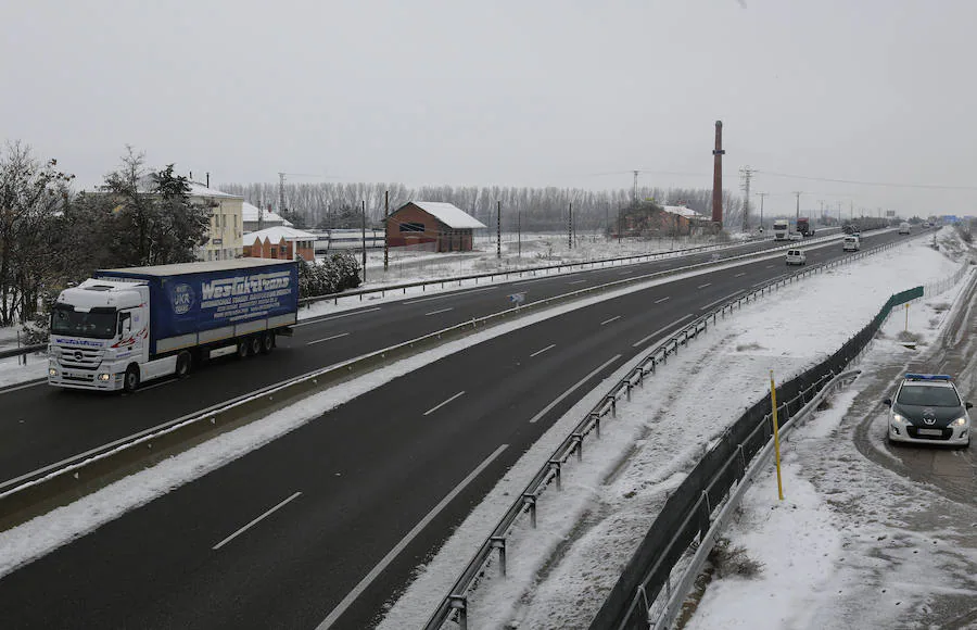 Fotos: Imágenes nevadas en Dueñas