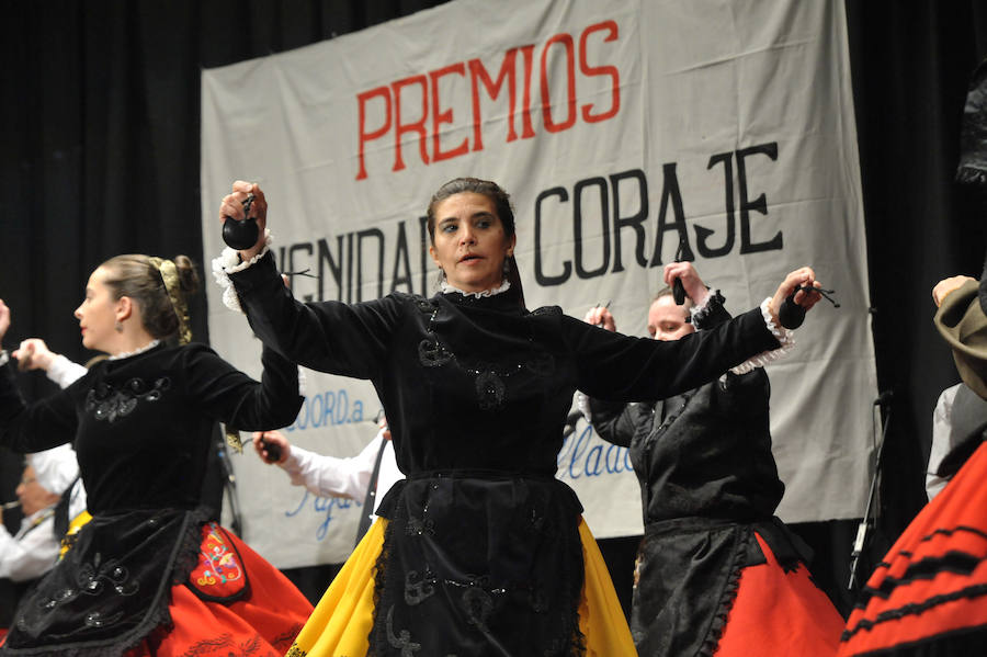 Fotos: XII premios Coraje y Dignidad de la Coordinadora de Pajarillos