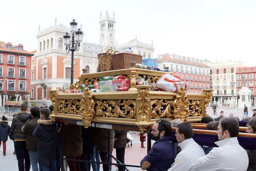 Las cofradías de la ciudad han realizado un ensayo en favor del Banco de Alimentos