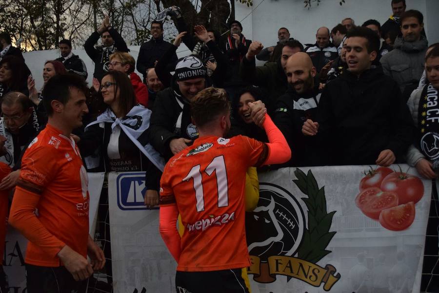 Jornada redonda para el equipo salmantino, que se coloca primero antes de recibir al Astorga el miércoles gracias a los goles de Diego Abad y Carlos López